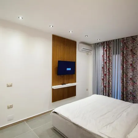 Apartman Palm Apartment-suite *