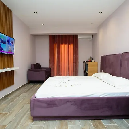 Appartamento Palm Apartment-suite Vlorë