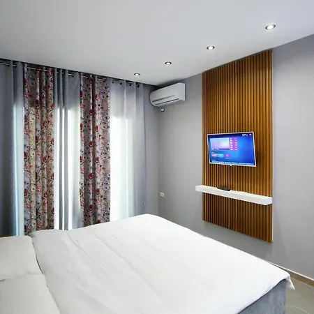 Palm Apartment-suite Апартаменты *