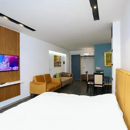 Appartamento Palm Apartment-suite Vlorë